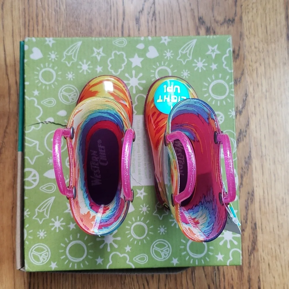 NIB Kids Tie Dye Rain Boot Light Up Western Chief Toddler Size 5